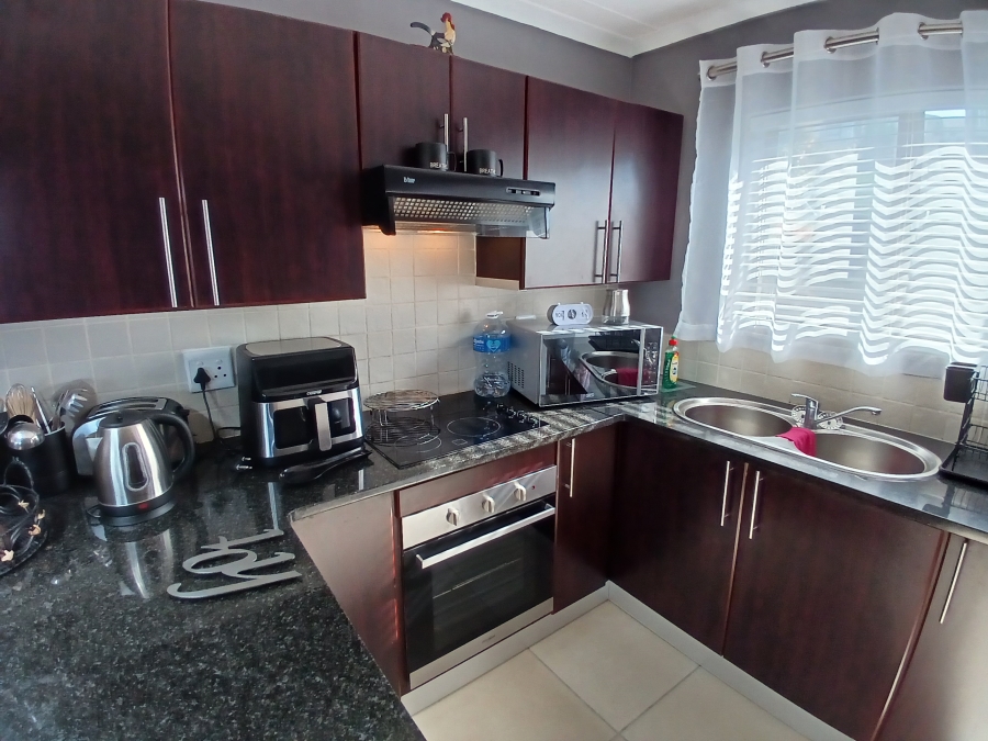 3 Bedroom Property for Sale in Seemeeu Park Western Cape